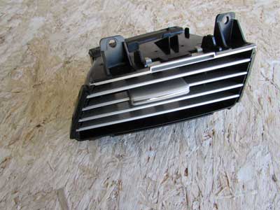 Mercedes Center Vent, Right 2218300954 W221 07-13 S550 S Class